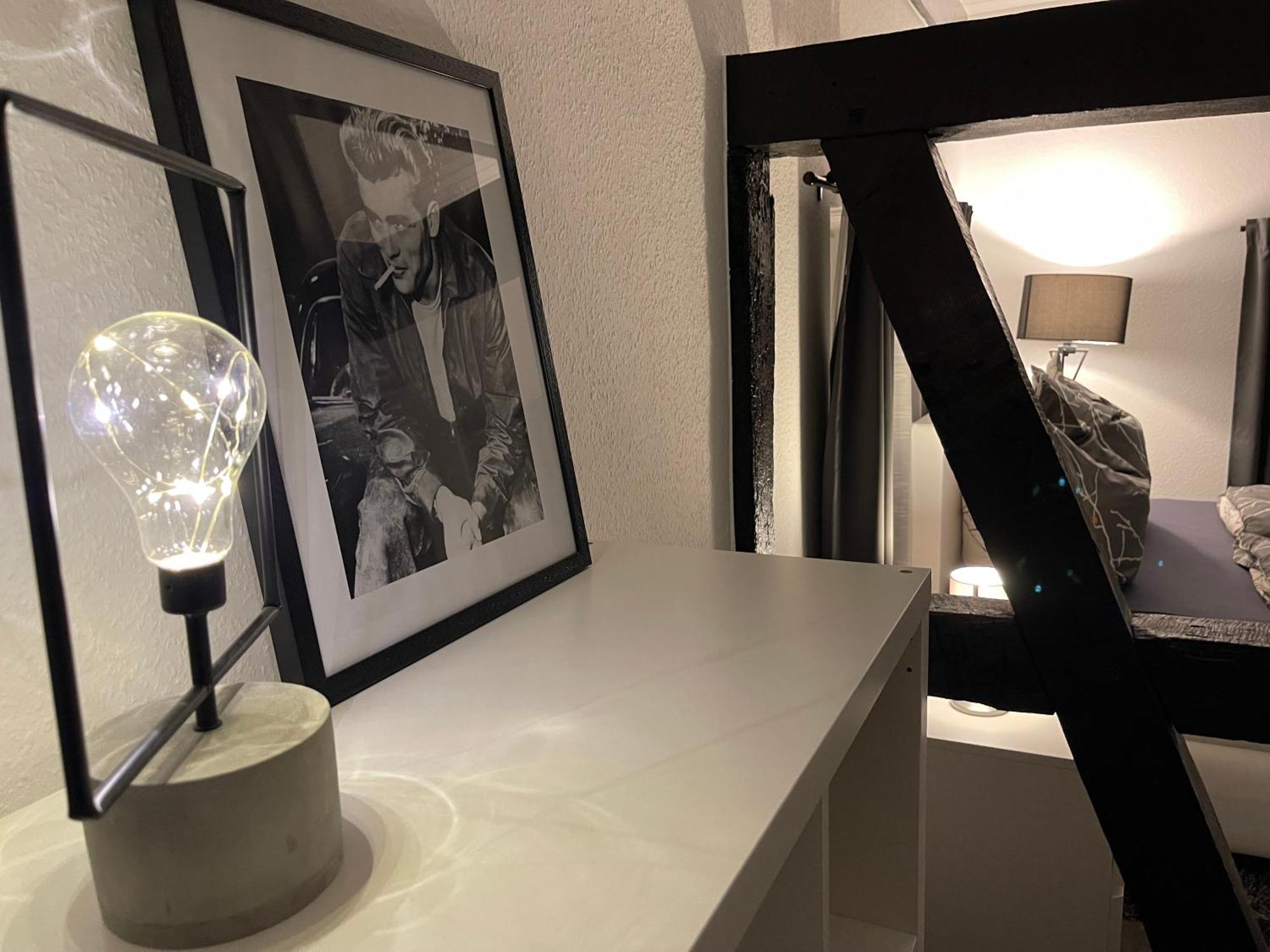 Fachwerkhaus Mit 2 Getrennten Schlafzimmern, Wohnzimmer Und Kueche Bückeburg Exteriör bild